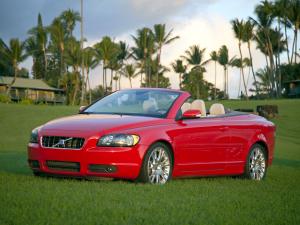 2005 Volvo C70 T5